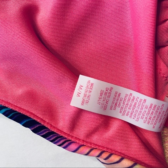 Victoria’s Secret Bikini 👙 Top - Picture 3 of 3